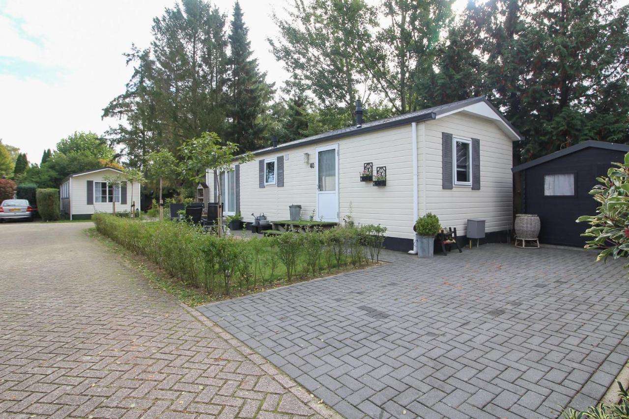 Sfeervol Chalet Op De Veluwe Путен Екстериор снимка